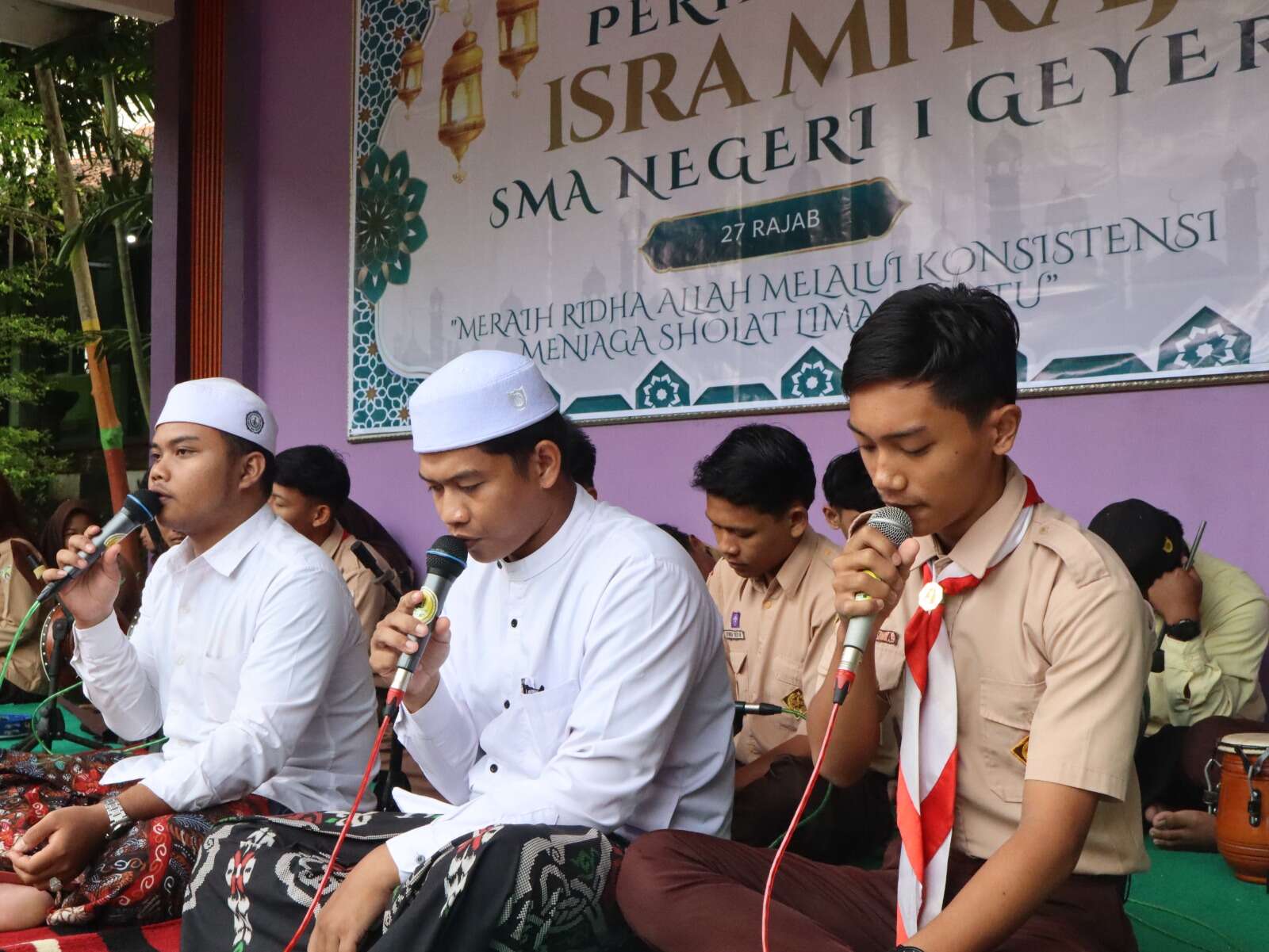 Bulan Januari 2026